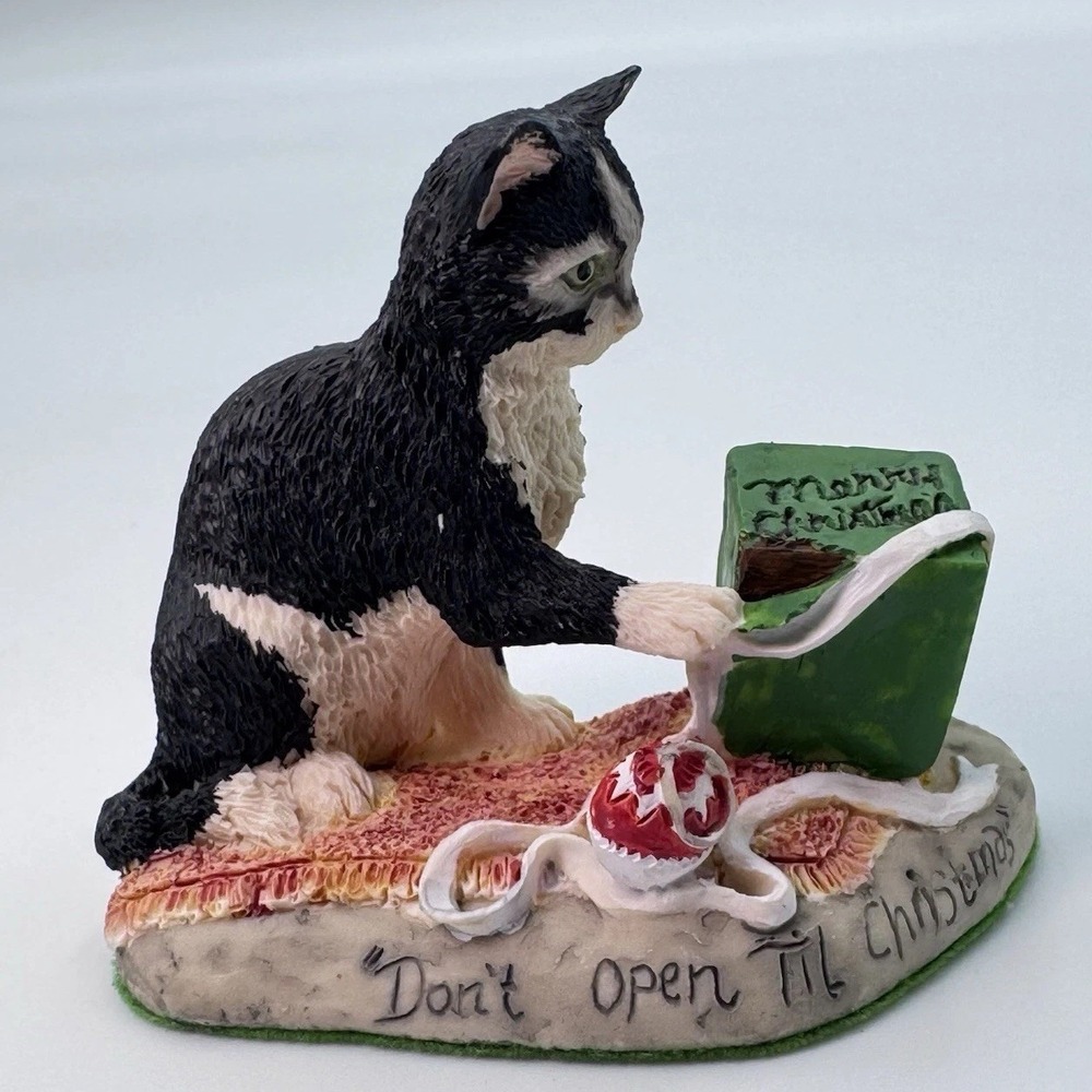 Lowell Davis "Don't Open Till Christmas" Figurine Schmid BFA Cat Opening Gift‎